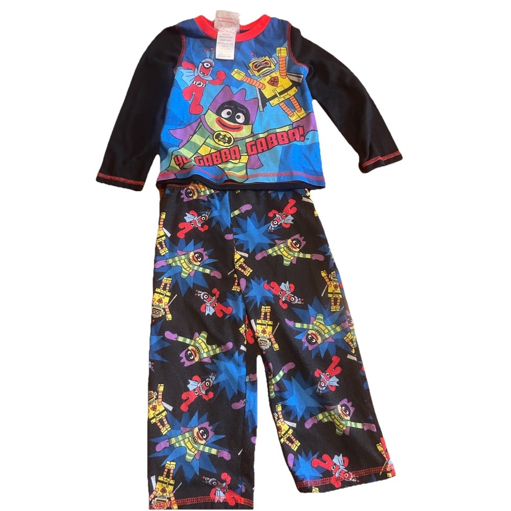 Yo Gabba Gabba Superhero Pajamas 2 Piece Set Size 3T - No Cape 2013